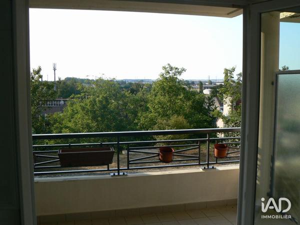 Location appartement 2 pièces 47 m² Presles