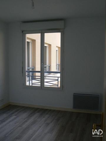 Location appartement 2 pièces 47 m² Presles