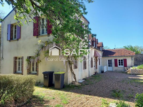 Maison ancienne avec sa maison d'amis, dépendance et terrain