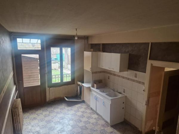 Maison de bourg avec jardin