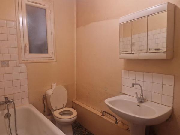 Maison de bourg avec jardin