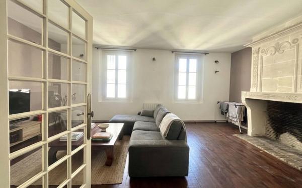 Maison à vendre    5 pièces •  Cognac