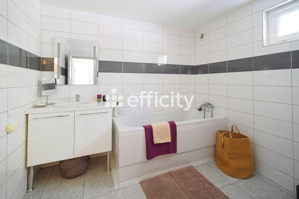 Maison 7 pièces - 197 m² Bien prestige