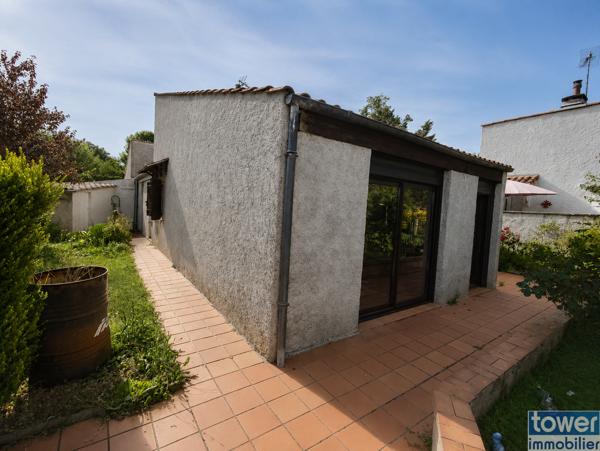 Maison
                                                                                                                                                                                                                                                                                                                        4 pièce(s)                                                                                                                                                                                                          3 chambre(s)                                                                                                                                                                                                          96  m²