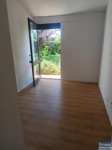 Maison
                                                                                                                                                                                                                                                                                                                        4 pièce(s)                                                                                                                                                                                                          3 chambre(s)                                                                                                                                                                                                          96  m²