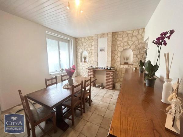 Maison à louer 3 pièces 85m² Crespin (59154)