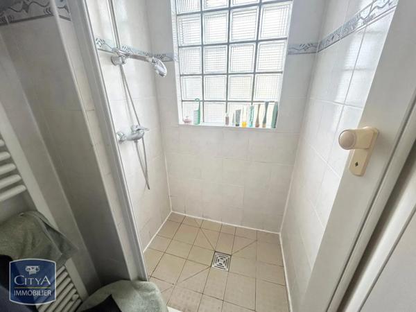 Maison à louer 3 pièces 85m² Crespin (59154)