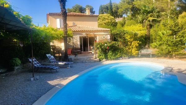 les Camoins, Magnifique Villa de T5 130 m² sur 2000 m² avec piscine,,garage