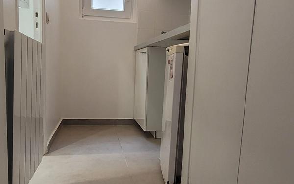 Appartement à louer    1 pièce • 17,83 m2 Issy-les-Moulineaux