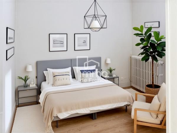 Maison mitoyenne 2 chambres  Centre bourg, proche gare, écoles et commerces