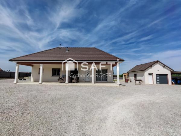Maison contemporaine de Plain-pied. Prestations de qualité