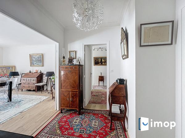 Appartement 5 pièces de 102 m² — Quartier des Prébendes, Tours