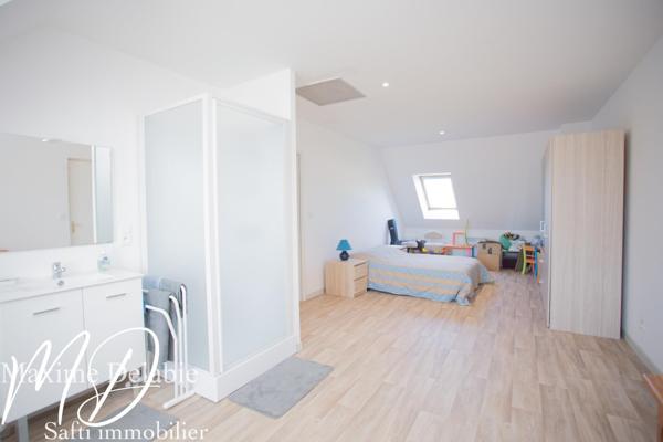 Superbe maison d'architecte à Rouillon