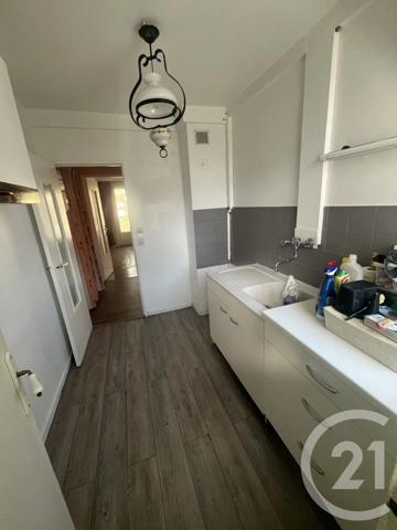 Appartement F4 à vendre  4 pièces - 65,70 m 2   GENNEVILLIERS  - 92