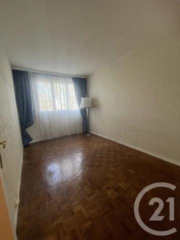 Appartement F4 à vendre  4 pièces - 65,70 m 2   GENNEVILLIERS  - 92