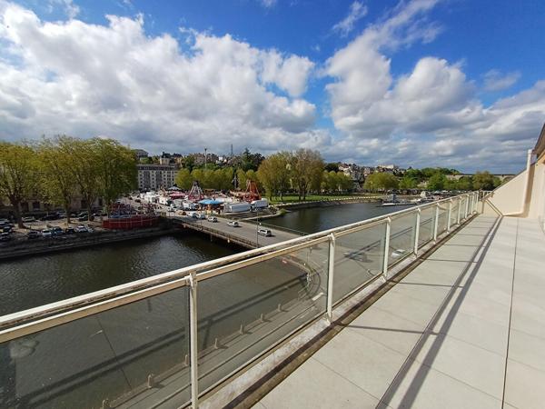 Appartement Laval 5 pièce(s) 141 m2