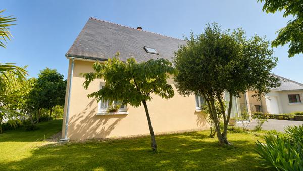 Maison 7 pièce(s) 150 m2 SEGRE , Segre en anjou bleu Maison 7 pièce(s) 150 m2 SEGRE , Segre en anjou bleu