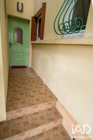Maison à vendre 8 pièces 191 m² Saint-Julien-en-Born