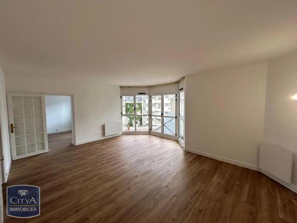 Appartement à louer 4 pièces 110m² Tours (37000)