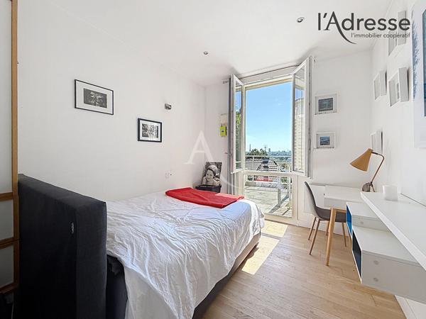 Charmante maison de 45m² terrasse et vue imprenable sur la Tour Eiffel