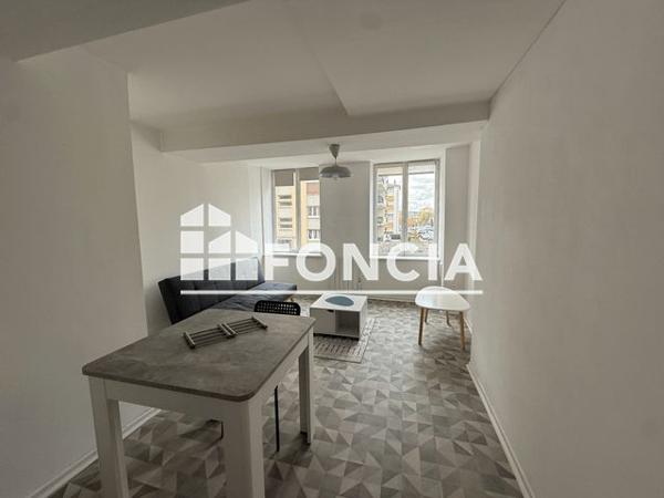 Location Appartement 2 pièces 36.75 m² - 27 AVENUE MARGUERITTE Sedan 08200