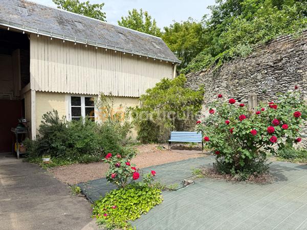 Vente Maison76 m² - 4 Pièces - LAVAL (53000)