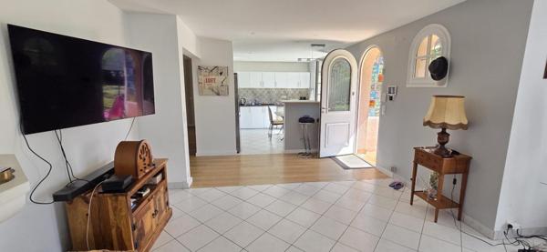 Maison 195m2 - Double garage - Dépendances