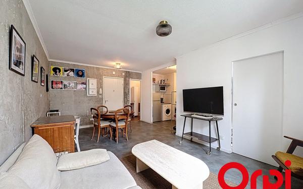 Appartement à vendre    2 pièces •  Bourgoin-Jallieu