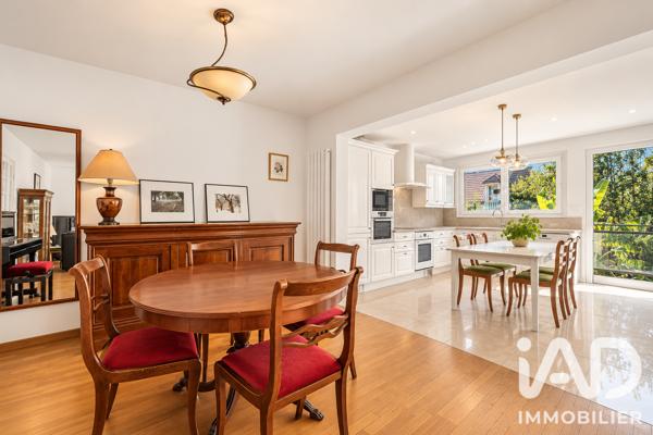 Maison à vendre 7 pièces 180 m² Villejuif