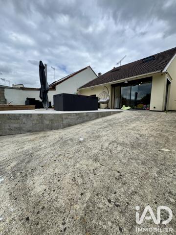 Maison à vendre 6 pièces 144 m² Claye-Souilly