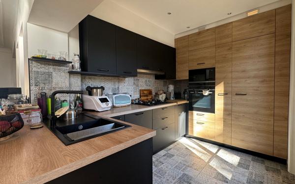 Maison à vendre    6 pièces •  Pontault-Combault