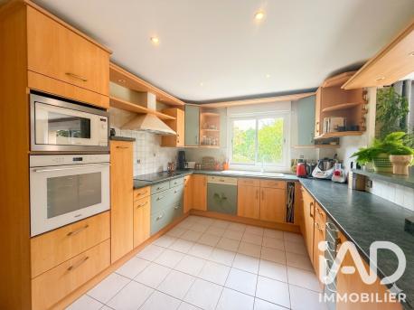 Maison à vendre 7 pièces 154,86 m² Champs-sur-Marne