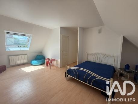Maison à vendre 7 pièces 154,86 m² Champs-sur-Marne