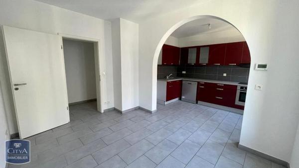 Appartement à louer 4 pièces 62.66m²