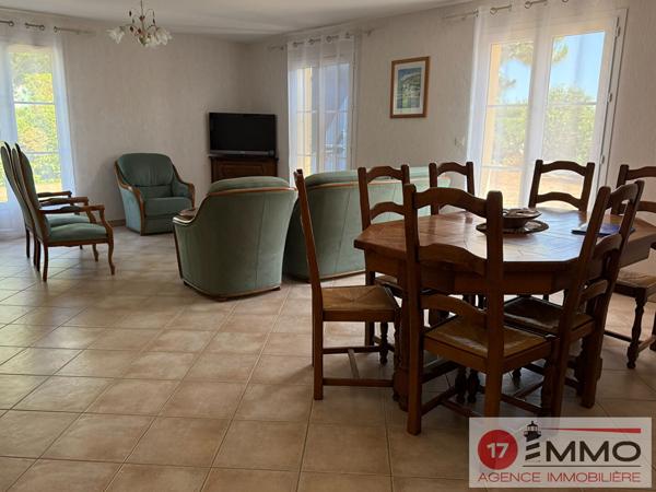 Maison familiale 5 chambres sur une magnifique parcelle de 1 169 m²
