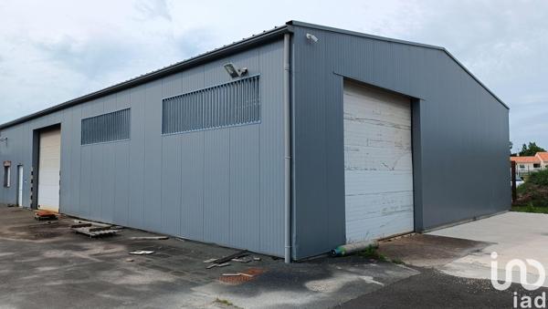 Workshop for sale 445 m² Touvérac