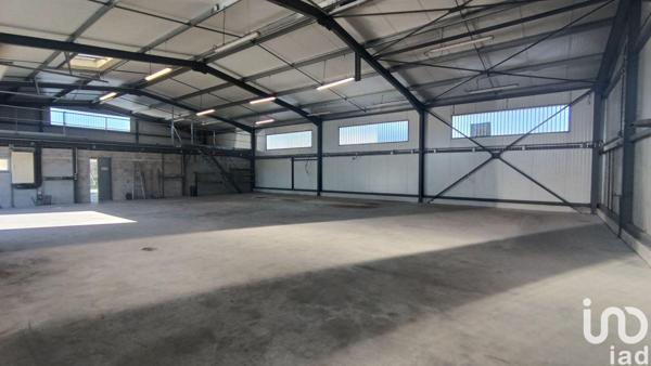Workshop for sale 445 m² Touvérac