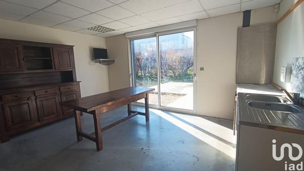Workshop for sale 445 m² Touvérac