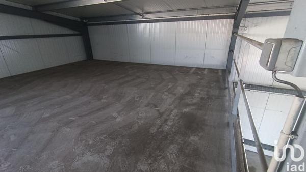 Workshop for sale 445 m² Touvérac