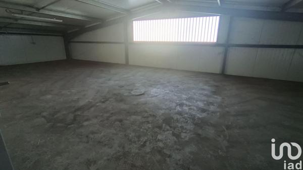 Workshop for sale 445 m² Touvérac