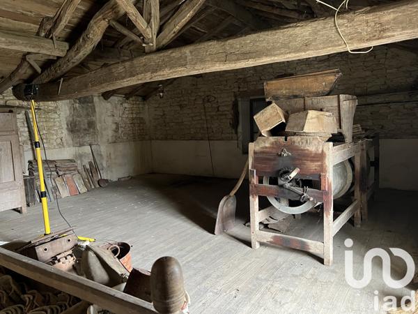 Maison à vendre 1 pièce 215 m² Celles-sur-Belle