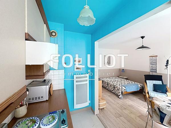 Appartement 1 pièce à vendre au centre-ville de Granville, exposition sud
