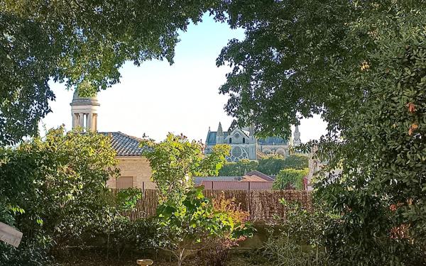 Maison à vendre    4 pièces •  Nîmes