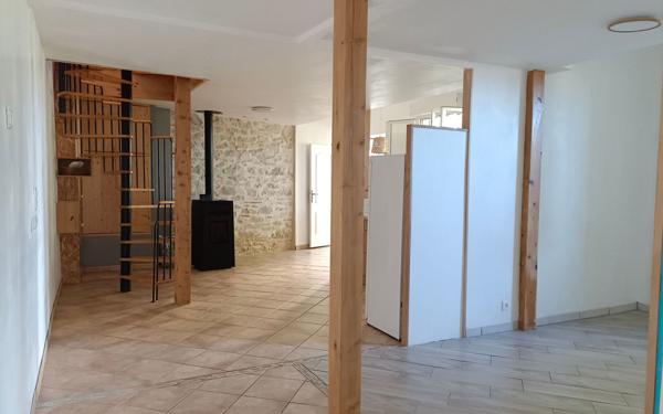 Maison à vendre    4 pièces •  Nîmes