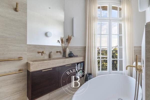 Paris 17ème, Appartement 4 Chambres -  145 m² à vendre