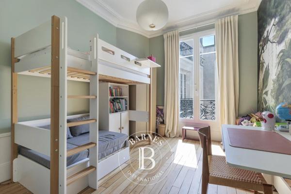 Paris 17ème, Appartement 4 Chambres -  145 m² à vendre