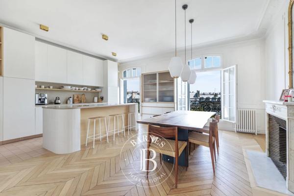 Paris 17ème, Appartement 4 Chambres -  145 m² à vendre