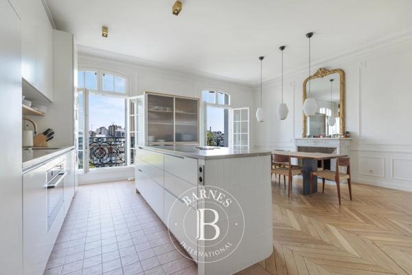 Paris 17ème, Appartement 4 Chambres -  145 m² à vendre