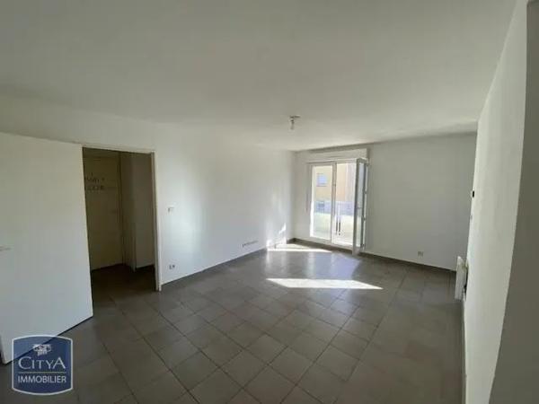 Appartement à louer 2 pièces 52.07m² Toul (54200)