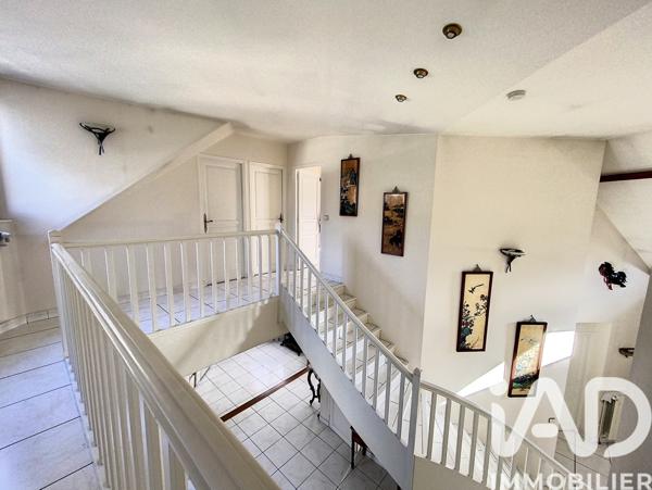 Maison à vendre 6 pièces 270 m² Saint-Denis